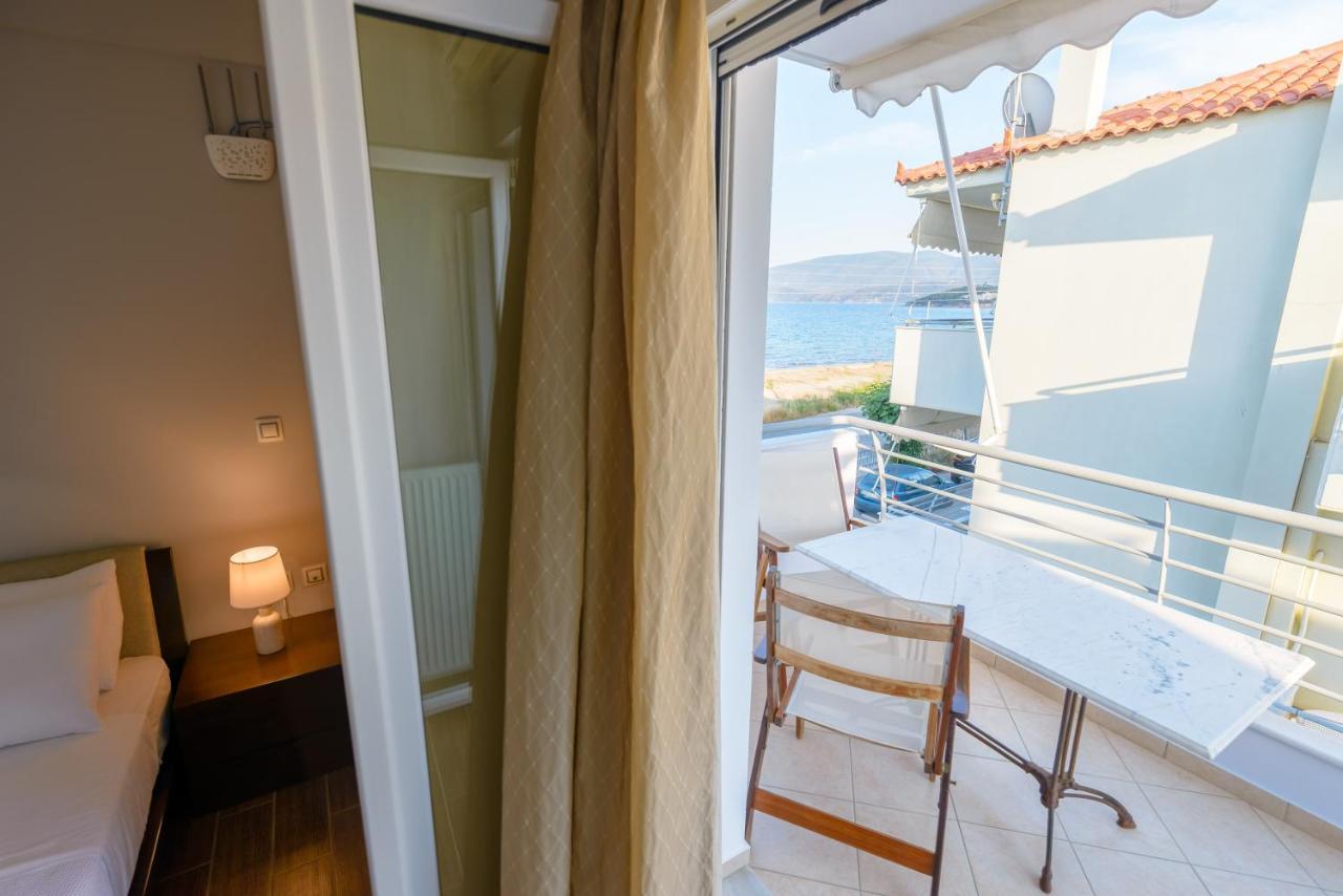 Lemoni Luxury Residence In Front Of The Sea Kechries Екстериор снимка